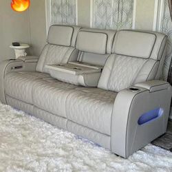 Boyington Gray Power Reclining Sofa 