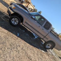 2002 Toyota Tundra 