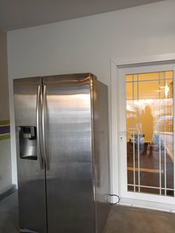 Samsung model 👩‍🍳Extra fridge for sale