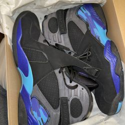 Jordan 8 Retro