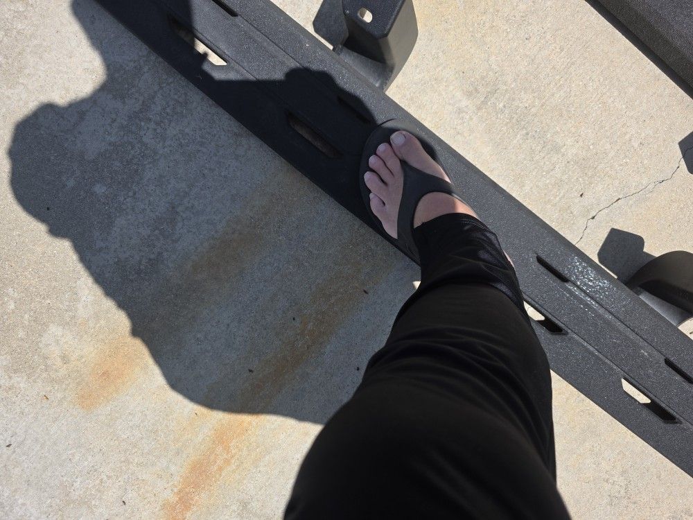 Tundra/Sequoia Foot Rail 2025