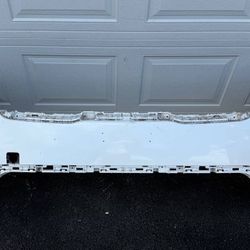 WHITE KIA 2022 2023 2024 FRONT BUMPER
