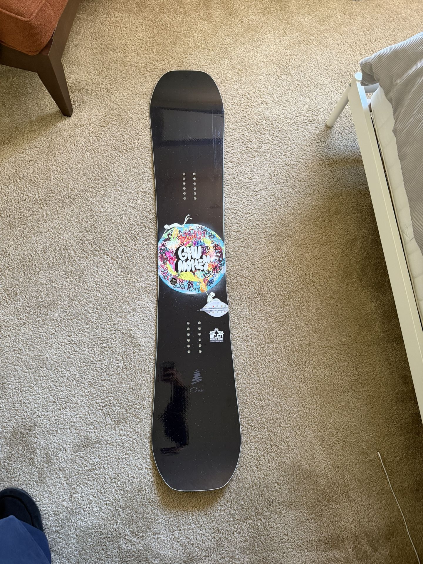 GNU Snowboard “154 Money” 25/26 Brand New