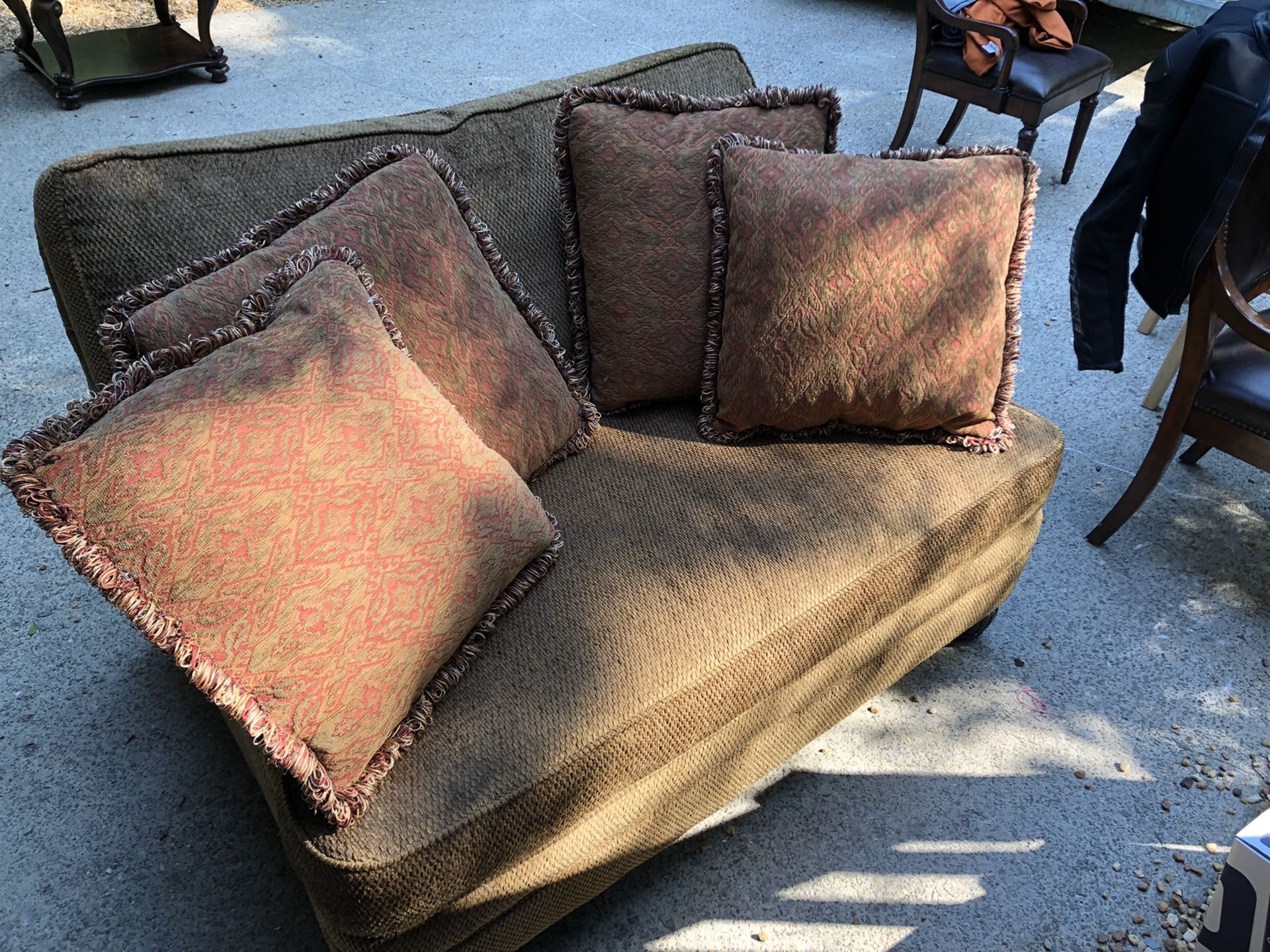 Haverty’s Bernhardt Furniture Sets (Bedroom and Living Room) for Sale