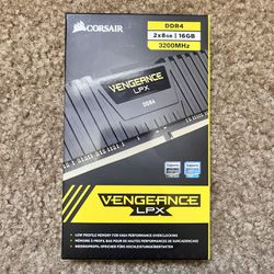 Corsair Vengeance 2x8 GB Computer RAM