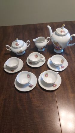Vintage Winterling Bavaria Germany Village Folk Tea Set