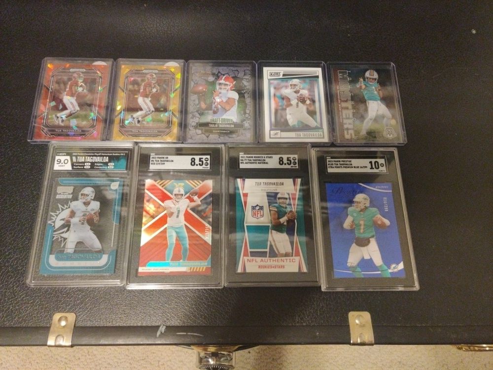 Tua Tagovailoa Rookie Numbered And Patch Lot