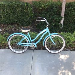 26” OC Northrock Ladies Light Blue Beach Cruiser 