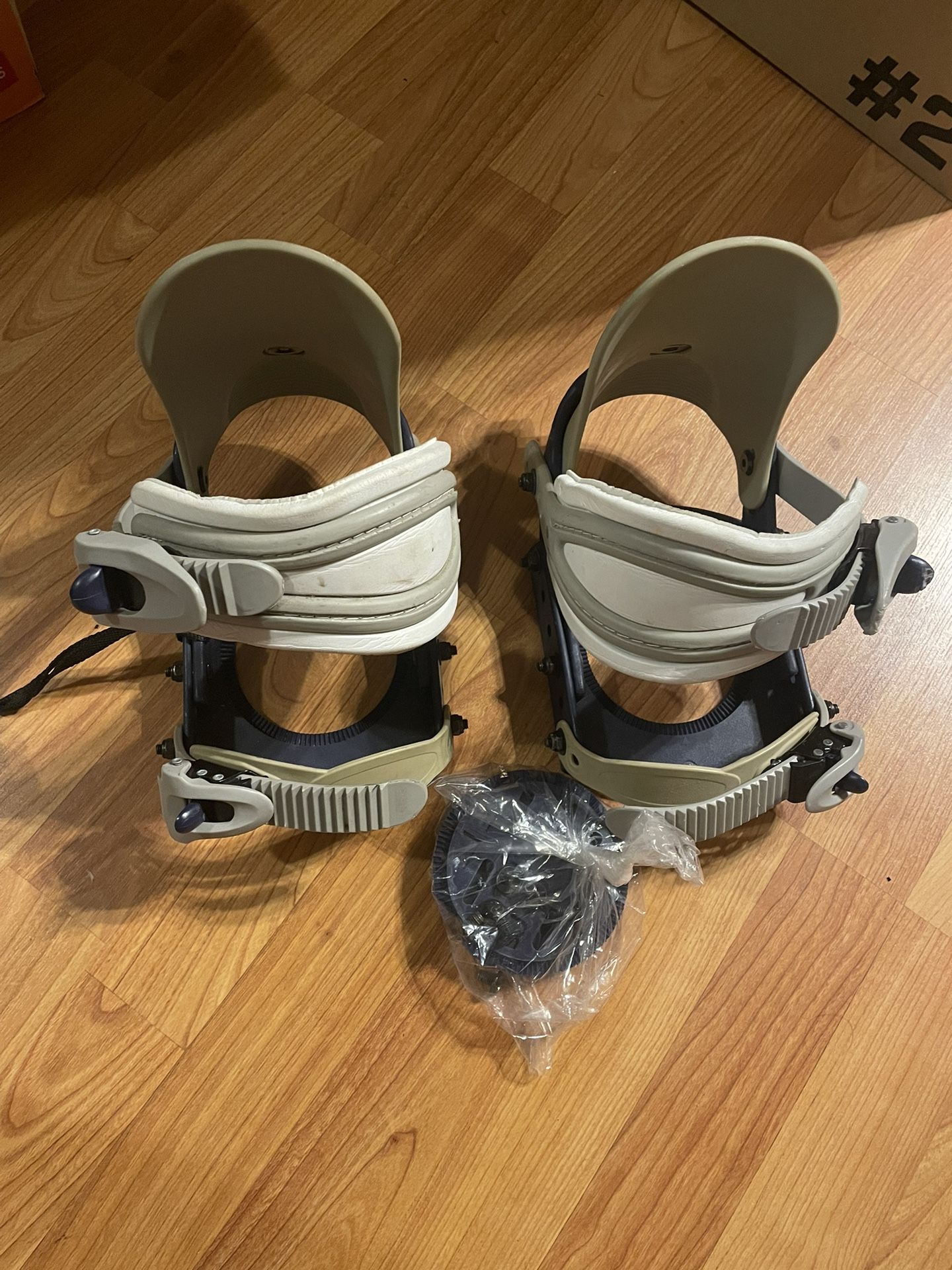 Lamar Snowboard Bindings Adjustable Frame w/ Mounting Hardware