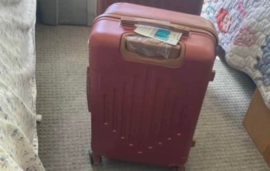 Red Hard Shell Rolling Carry-On Luggage size 24