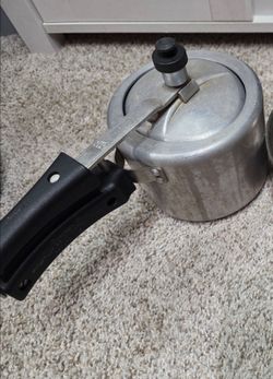 Small size Pressure cooker for free