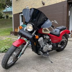 97 Honda Shadow vlx600 Deluxe