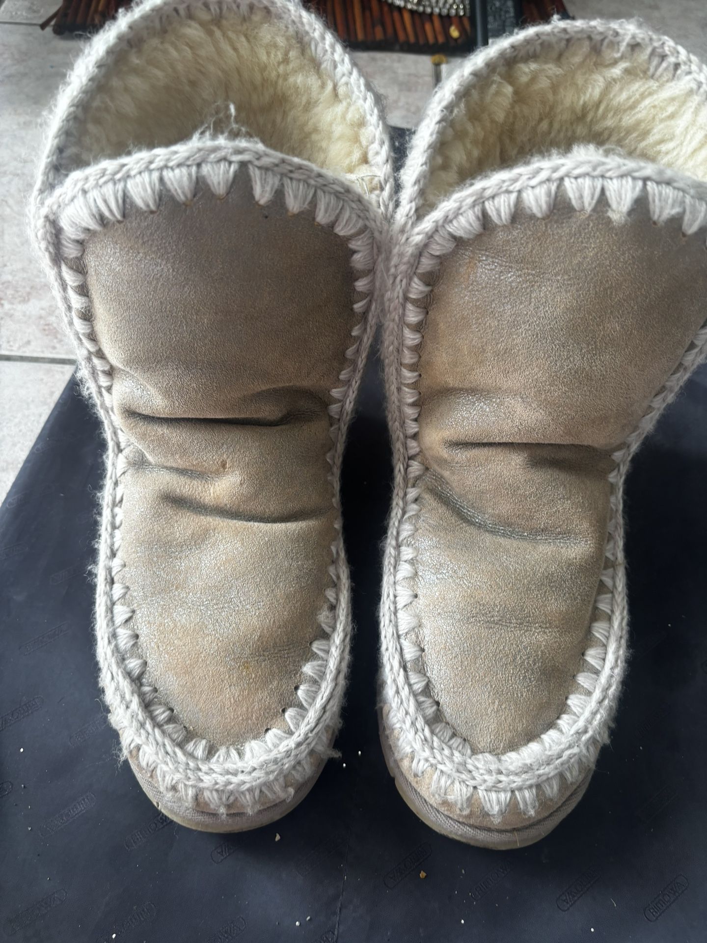 Mou Boots rare shearling fur boots calf high booties flat shoe’s adjustable  