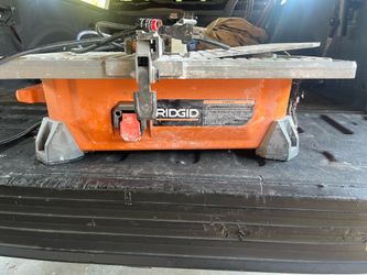 Ridgid 7” tile saw