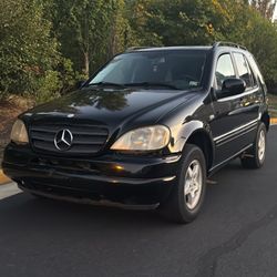 2000 Mercedes-Benz M-Class