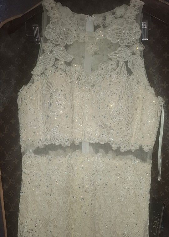 Long Beautiful  Lace White Dress