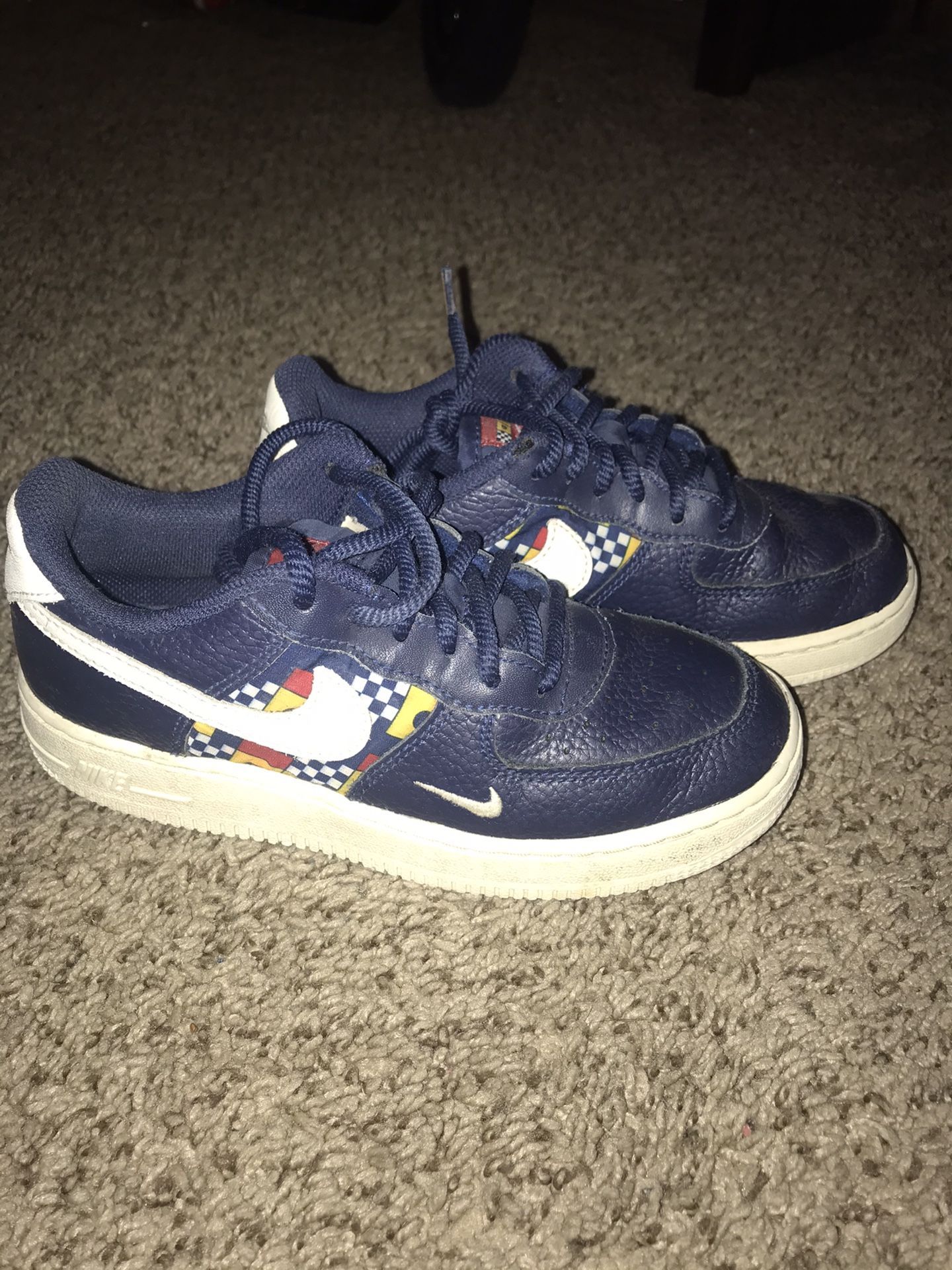 Shoes Size 13