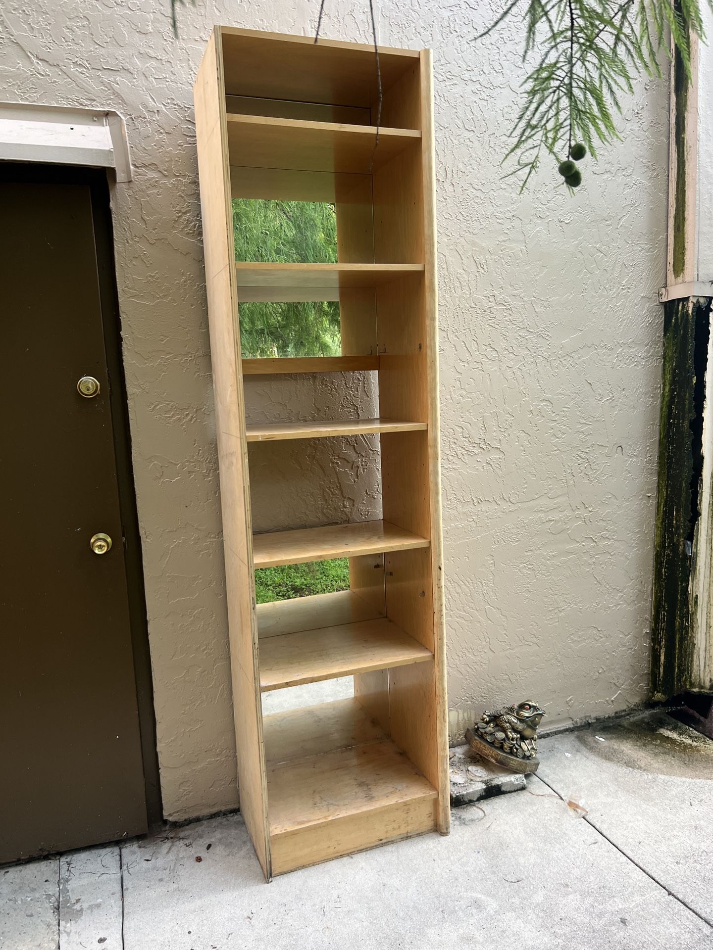 Free Shelves Tall 8ft