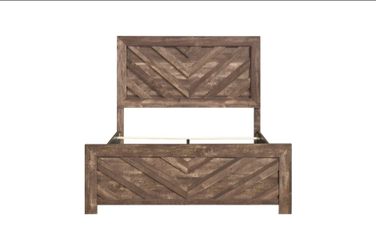 BRAND NEW RUSTIC BROWN QUEEN BEDFRAME