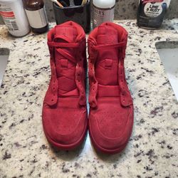 Red Suede 1s 9.5M