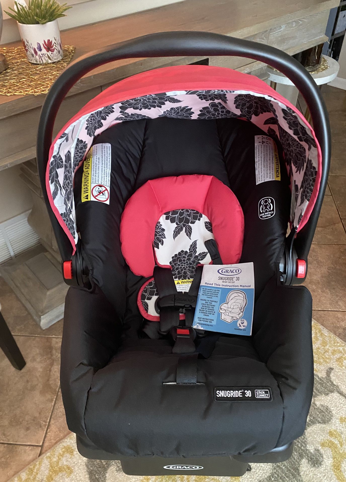 Graco SnugRide infant car seat, a SnugRide 30