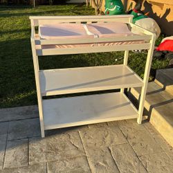 Baby Diaper changing station 