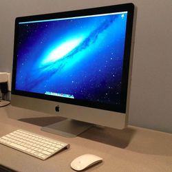 iMac 27" Desk Top with Wireless Mouse and Keyboard