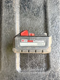 Milwaukee M18 18-Volt Lithium-lon High Output Battery Pack 6.0Ah 48-11-1865