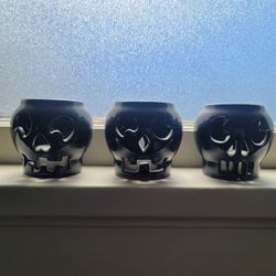 Black Skull Candle Holders