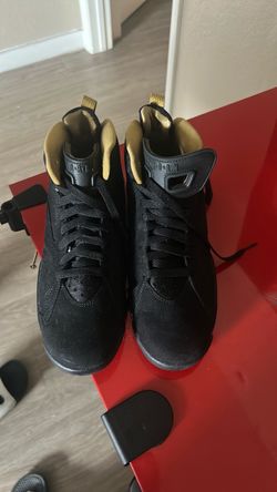 Jordan jumpman MVP black and metallic gold