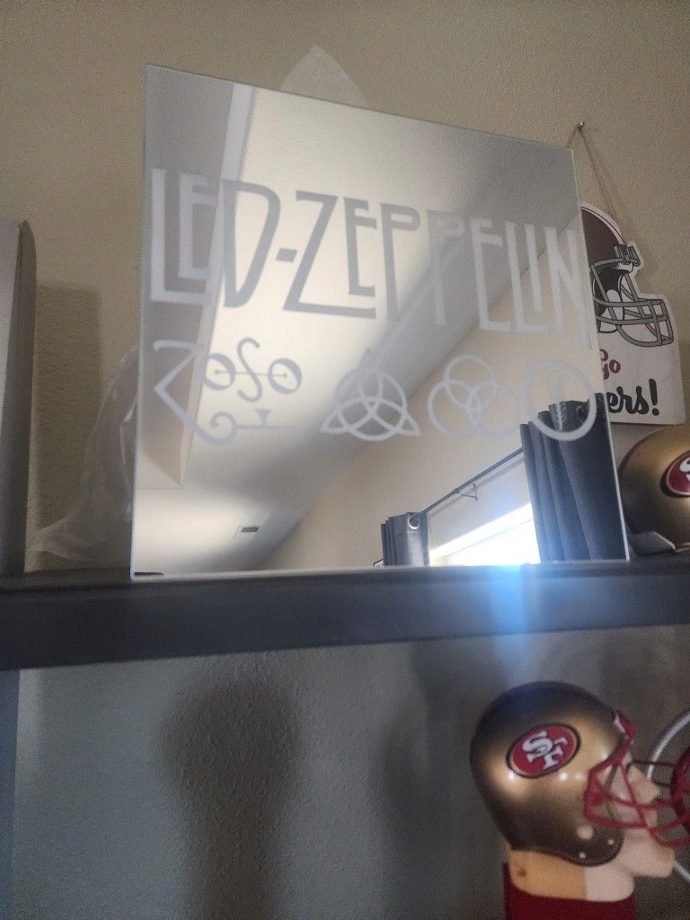 Decorative Sandblasted Mirrors 