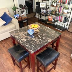 Dining Table Set (Table + 4 Stools) – $200 OBO | $150 if picked up TODAY