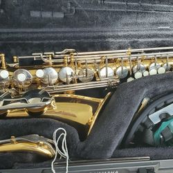 Saxophone YAS-200 adii 