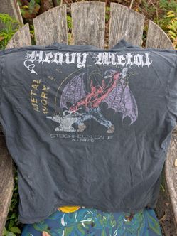 Xl heavy metal black tee