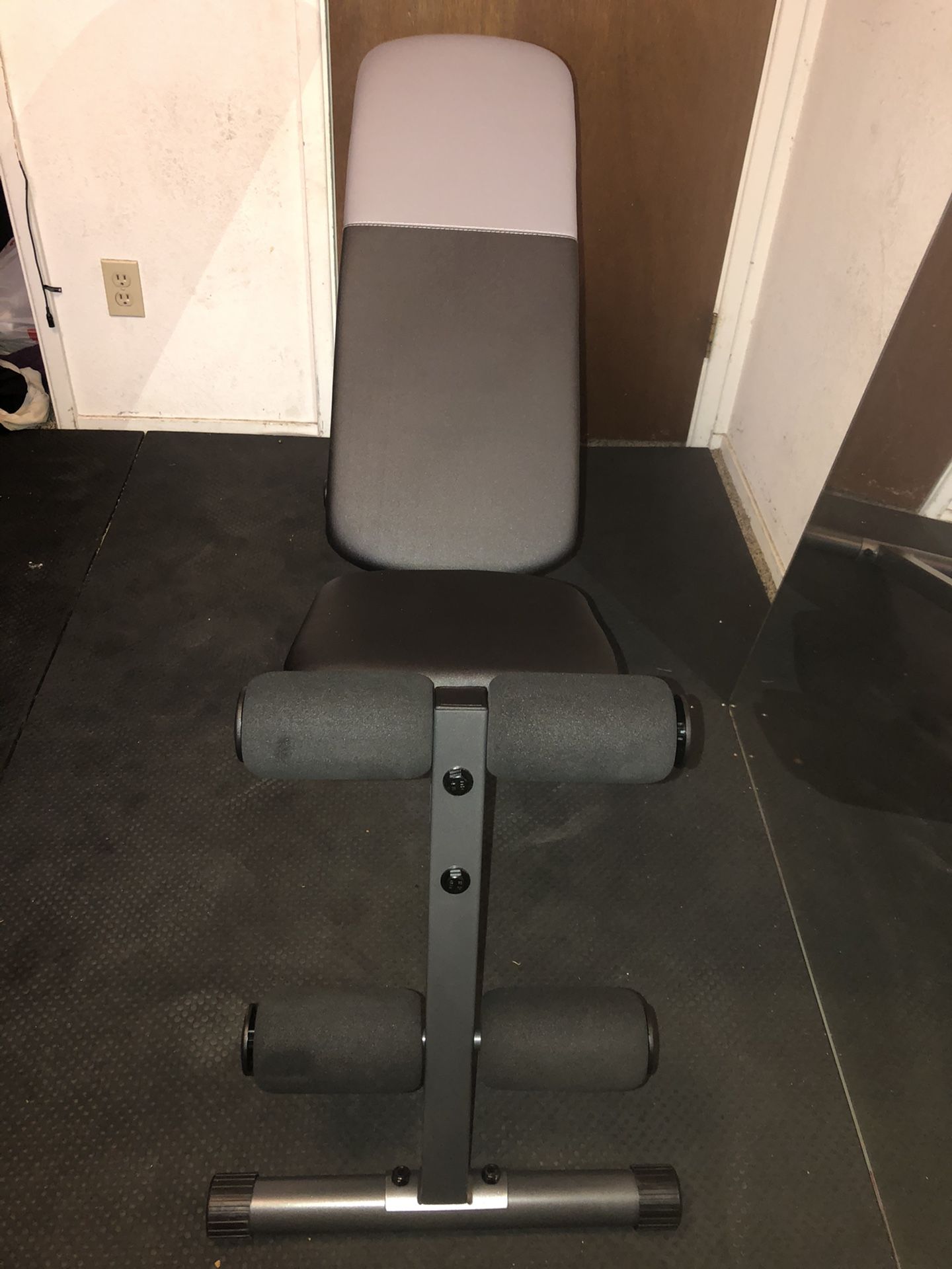 Workout bench