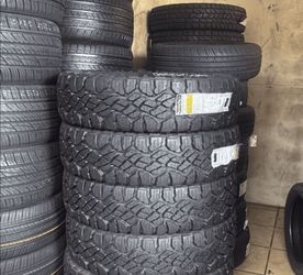 245 75 17 GoodYear Whitter Letter Set of 4 New Tires