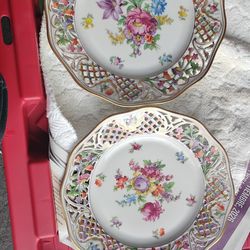Schumann Bavaria  Floral Plates (1(contact info removed))