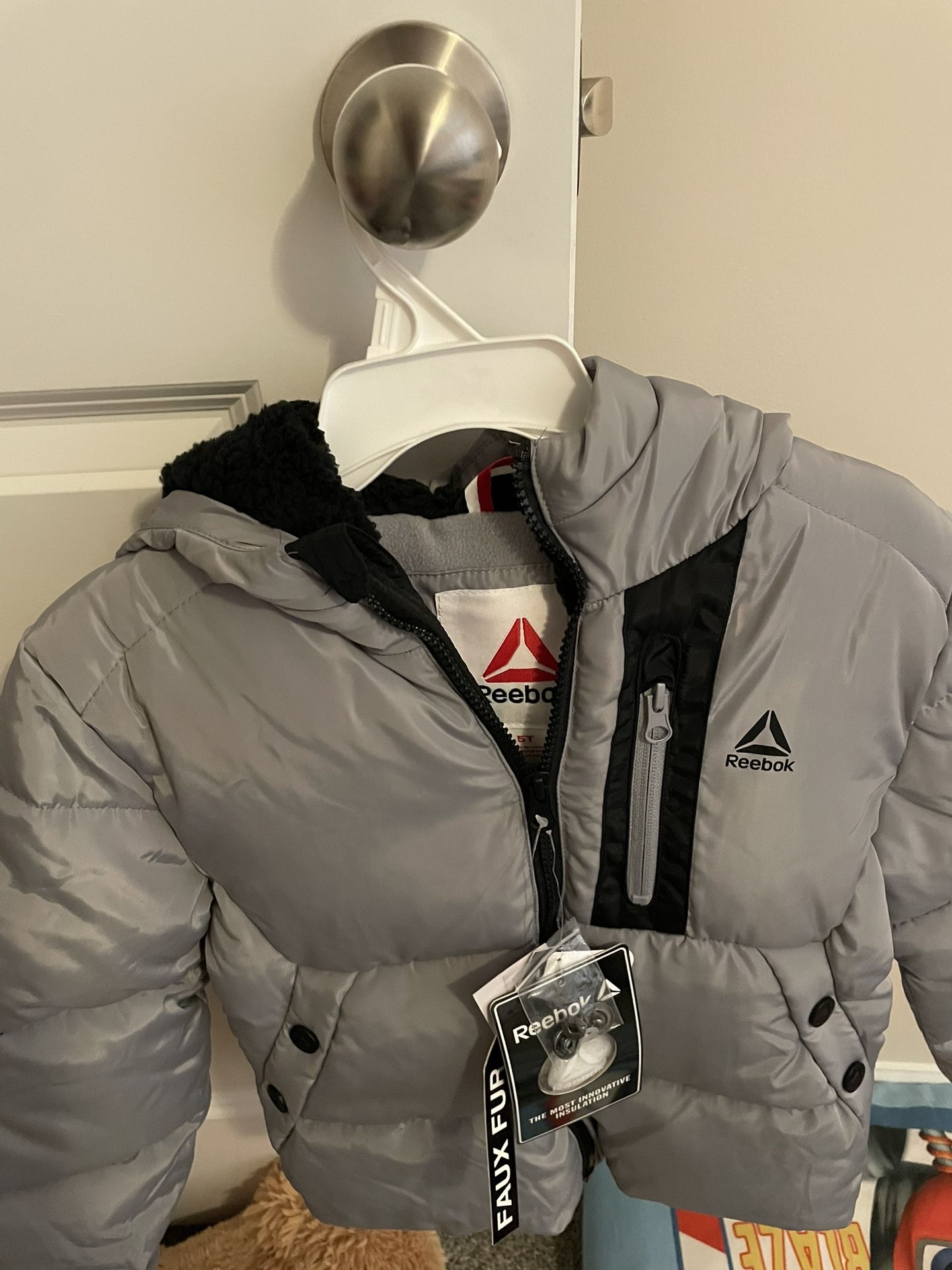 Reebok Boys Stretch Puffer Jacket, Sizes 5T