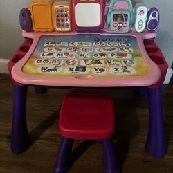 V Tech Learning Desk