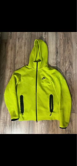 Nike tech sz M  $40