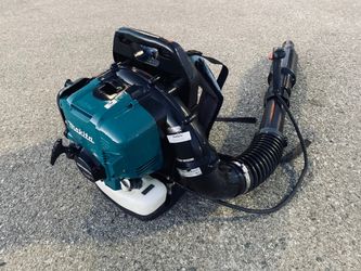 Makita 4 Cycle Blower