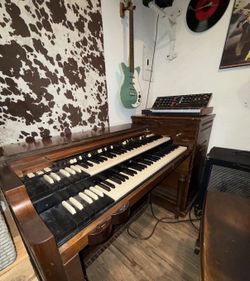 1971 Hammond B3 Organ
