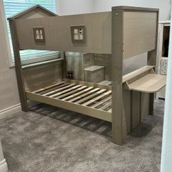 Kids Bunk bed With Stairs In The City Of Menifee 