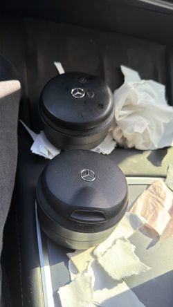 MERCADES Benz ashtrays used