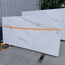 QUARTZ STONE SLABS JUMBO IN CALACATTA GRAY MARBLE 📏Each slabs cover 55.1 sq.ft, Thickness 3 cm 🔥Price $799 per Slab🔥 