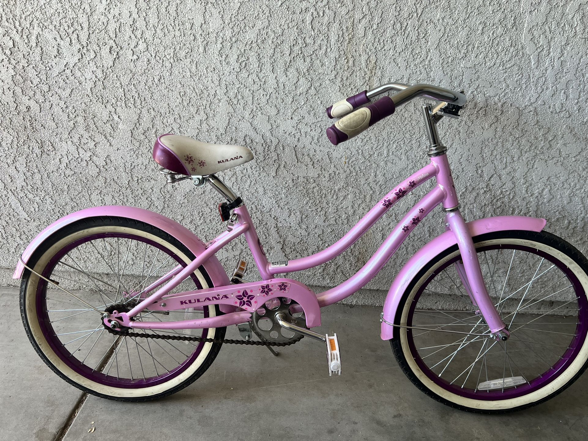 KULANA Girls Cruiser Bike 