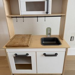 Montessori Style Kids Kitchen w/ Working Sink 