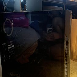 Rosewill mid tower atx pc case with 5 case fans and fan hub