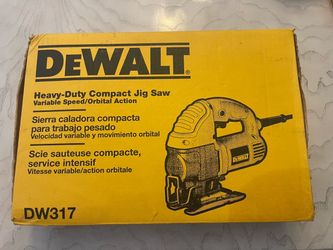 Dewalt heavy-duty compact jig saw