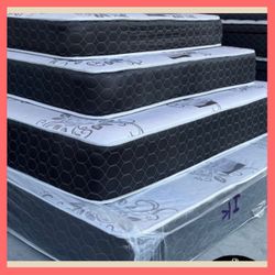 Cal King Size mattress/ Colchón